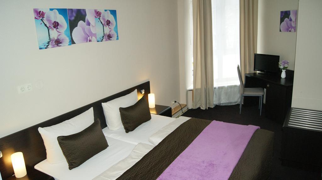 Hotel Pension Eberty Берлін Екстер'єр фото
